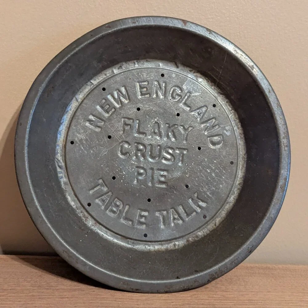 Vintage Metal New England Table Talk Pie Tin 9